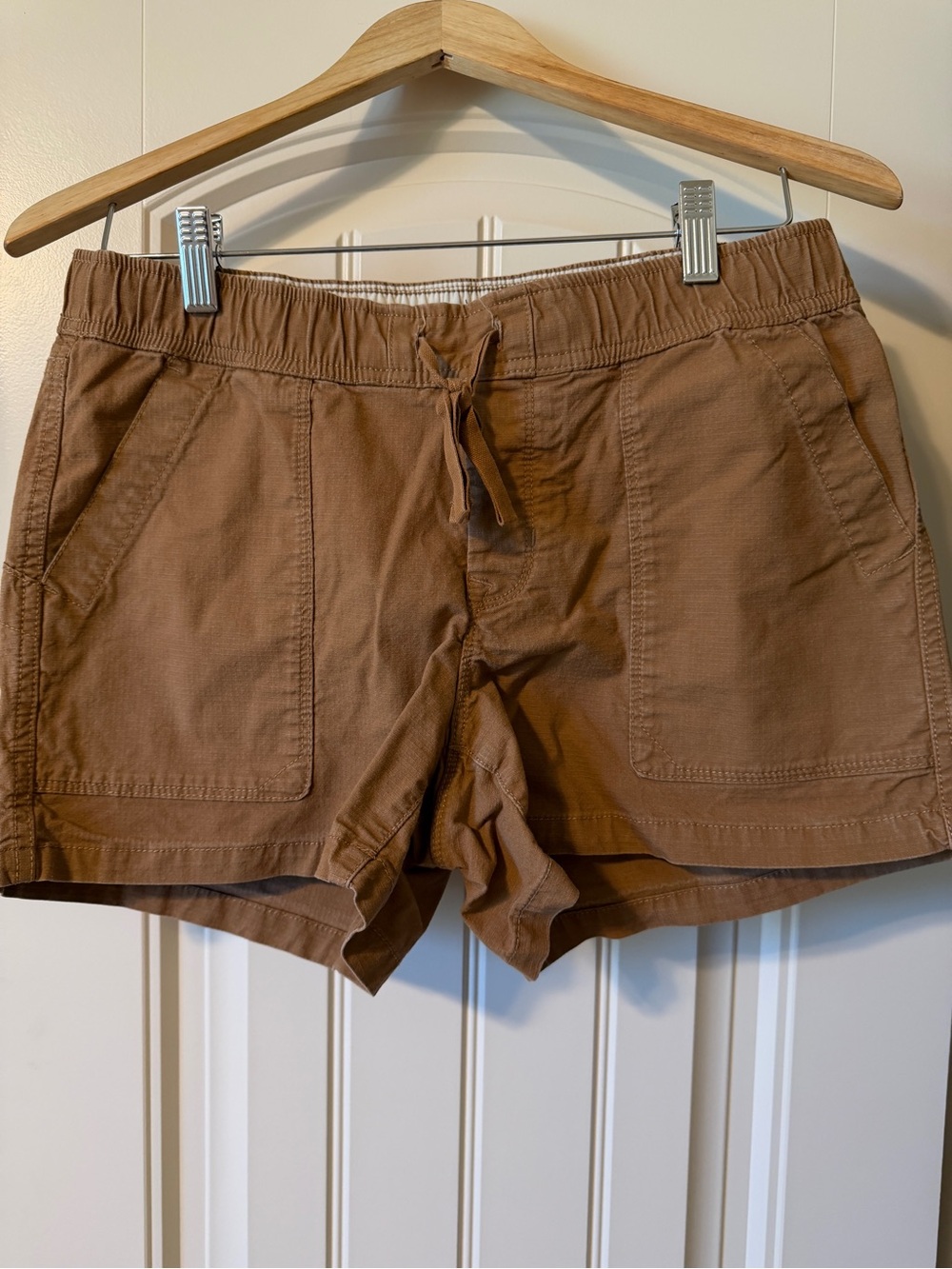 The North Face Women's Brown Drawstring Athletic Shorts